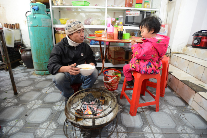 Rét dưới 3 độ C, dân Sa Pa chống chọi bằng những cách độc đáo này